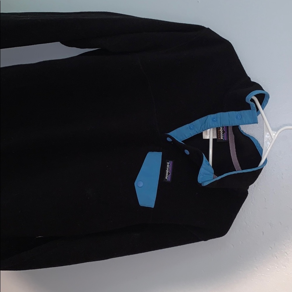 Patagonia fleece pullover